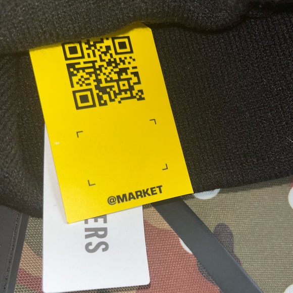 Market black eye beanie NWT - Picture 2 of 3